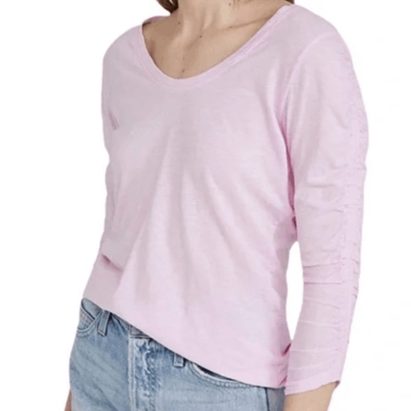 Sundry • Shirred Sleeve Tee in Frosty Pink - Picture 1 of 6